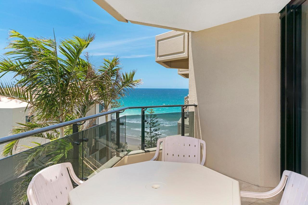 Clubb Coolum Beach Resort Sunshine Coast Ngoại thất bức ảnh