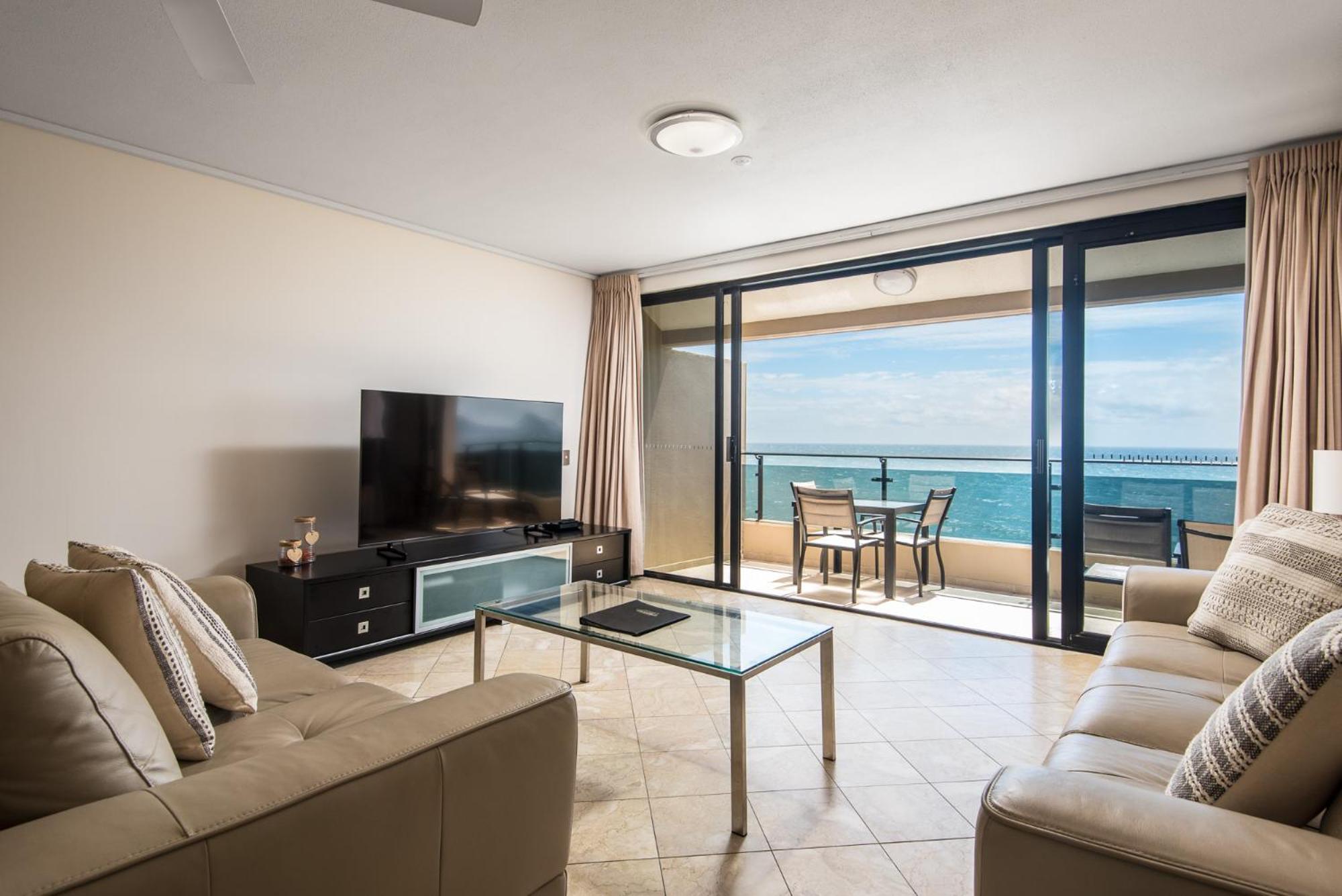 Clubb Coolum Beach Resort Sunshine Coast Ngoại thất bức ảnh