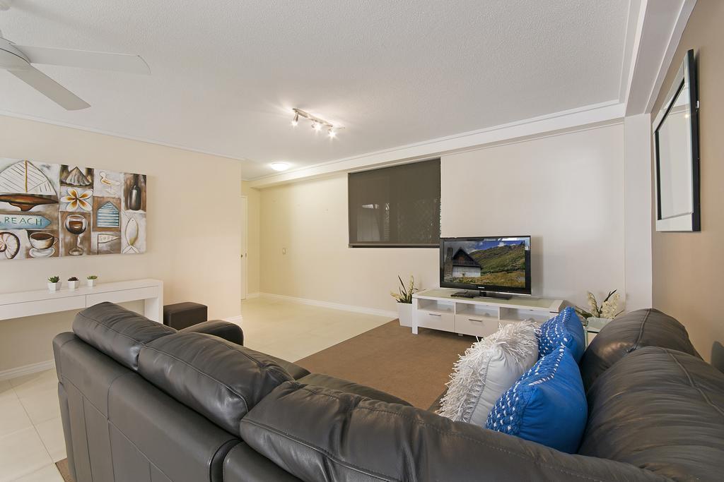 Clubb Coolum Beach Resort Sunshine Coast Ngoại thất bức ảnh
