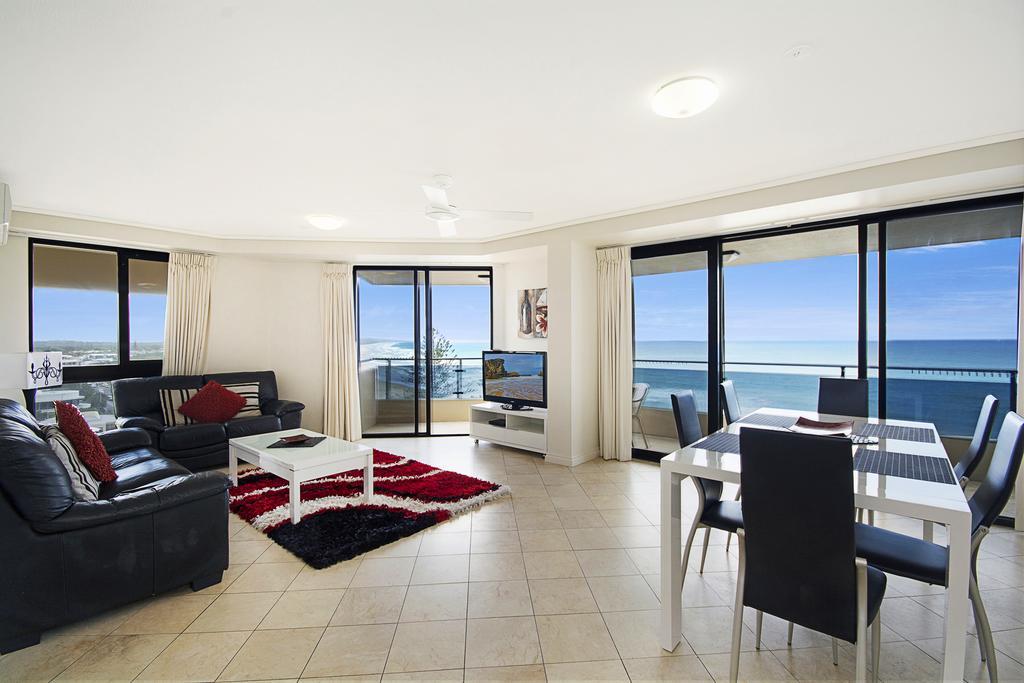 Clubb Coolum Beach Resort Sunshine Coast Ngoại thất bức ảnh