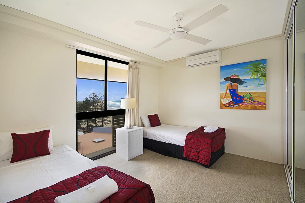 Clubb Coolum Beach Resort Sunshine Coast Ngoại thất bức ảnh