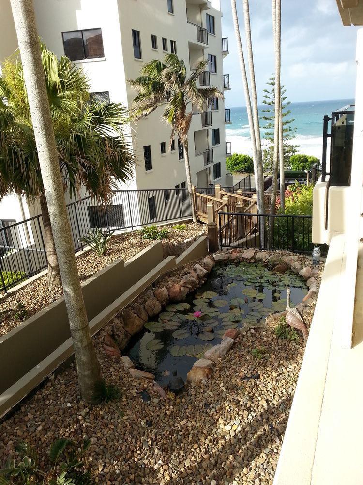 Clubb Coolum Beach Resort Sunshine Coast Ngoại thất bức ảnh